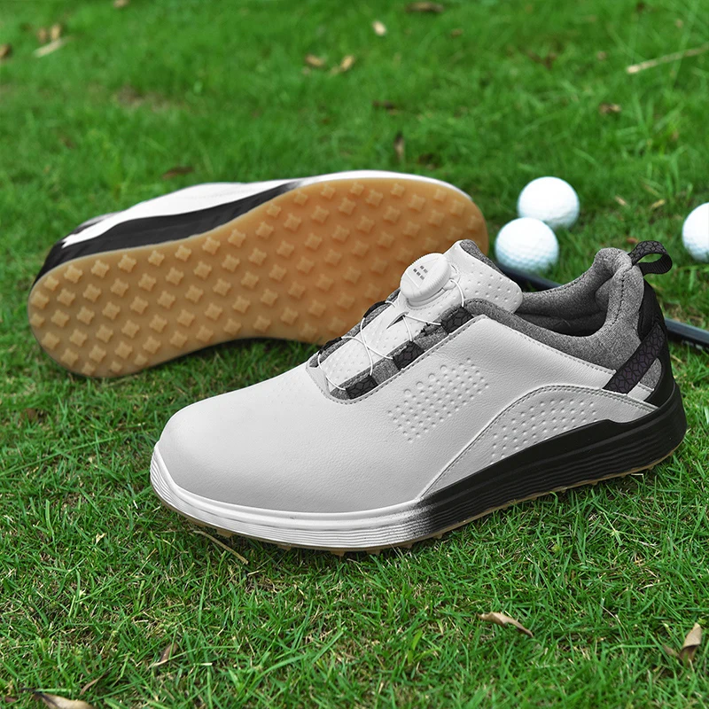 Men's golf shoes